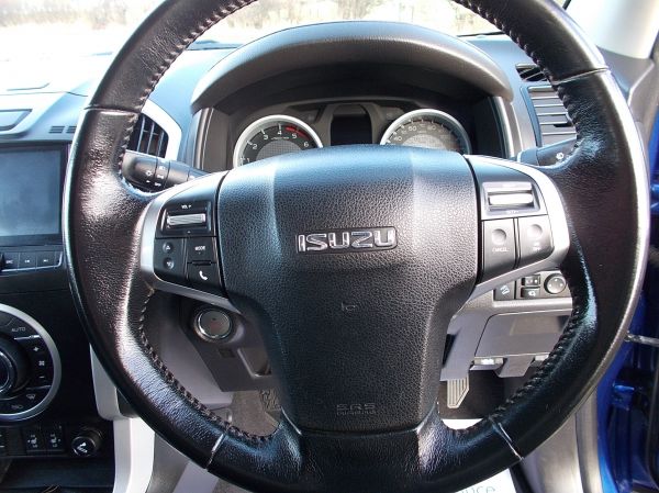 ISUZU UTAM (SOLD)